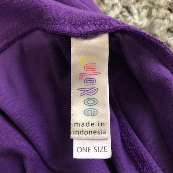 PURPLE LULAROE LEGGINGS - Picture 3 of 3